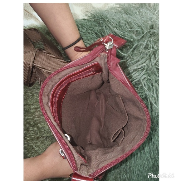 Handbag - Picture 3 of 4